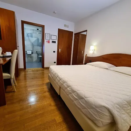 Hotel La Calenzano