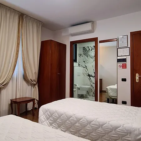 Hotel La 3*