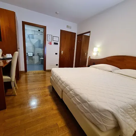 La Hotel Calenzano
